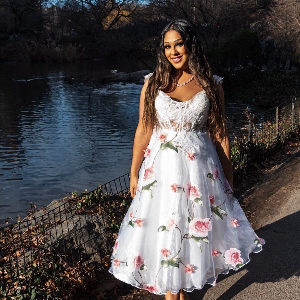 White Midi Sundress with Sweetheart Neckline floral with white shrug